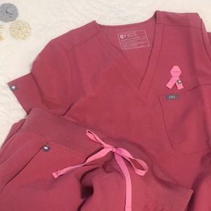 Figs Scrub Set Quartz Catarina top and Zamora jogger pant